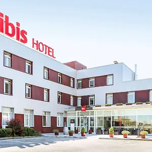 Ibis , Irun Spain